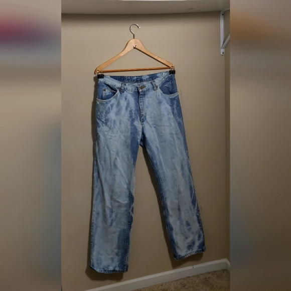 Acid Washed Riders by Lee - Picture 2 of 5